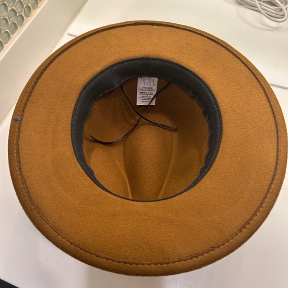 Women's Time and Tru Hat One Size Adjustable Fedora Soft Felt Wide Brim - Picture 5 of 7